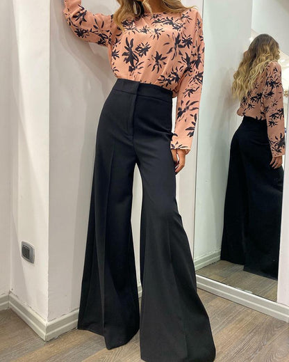 Two-piece set of printed top & high-waisted trousers