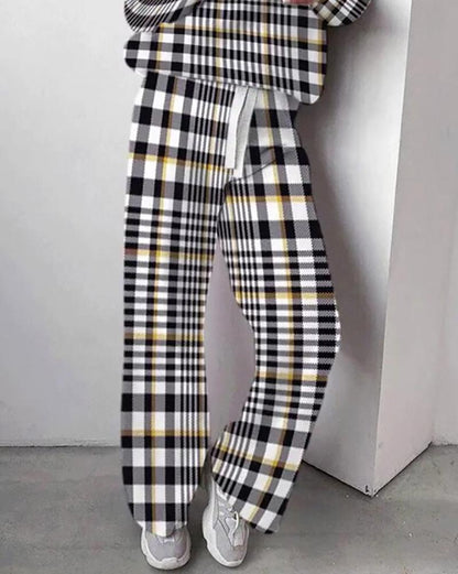 Stylish Check Printed Two Piece Set