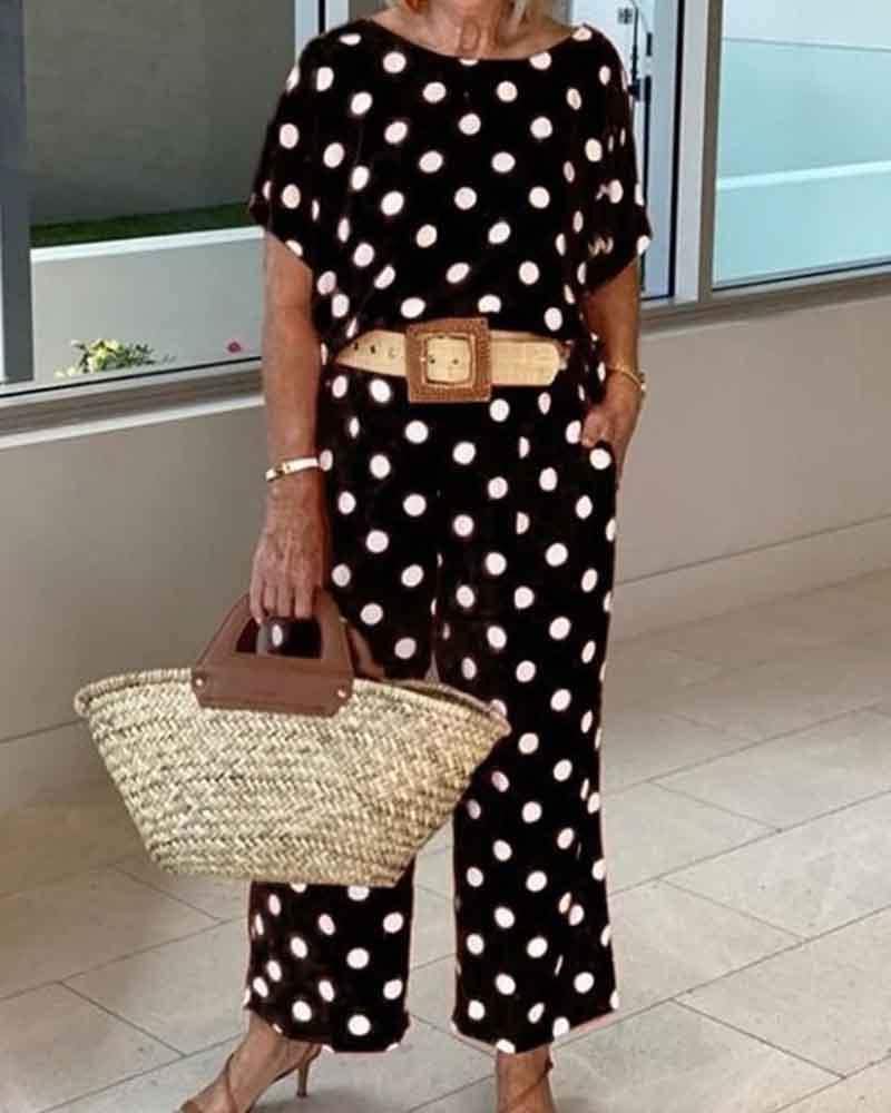 Polka-dot two-piece suit with round neck and short sleeves