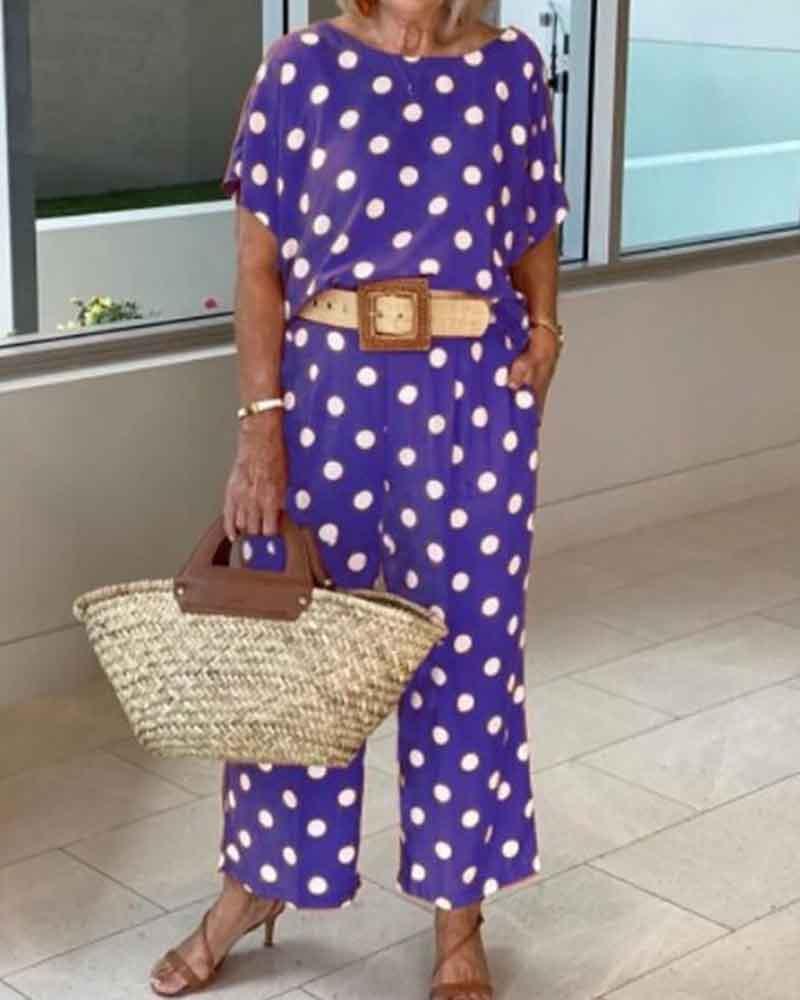 Polka-dot two-piece suit with round neck and short sleeves