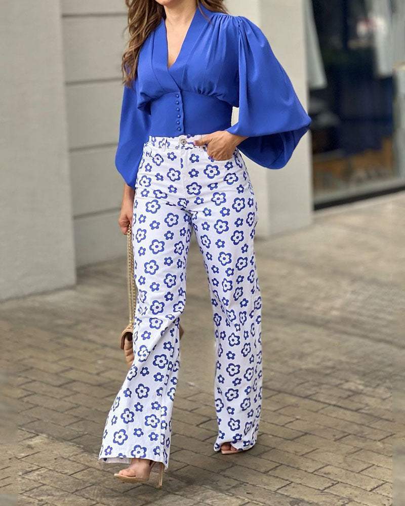 Solid V-Neck Balloon Sleeve Top & Printed Pants Two-Piece Set