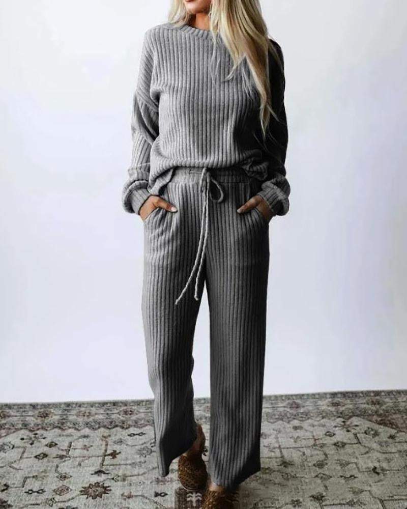 Solid color pitted knit two-piece suit